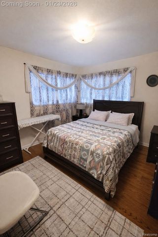 19405 Rock Street, Roseville, MI 48066