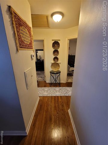 19405 Rock Street, Roseville, MI 48066