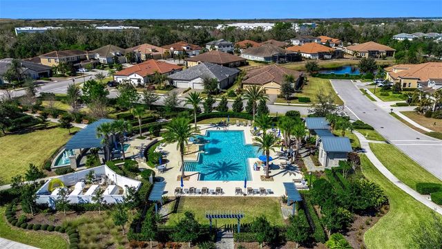 2712 STARWOOD COURT, Bradenton, FL 34211