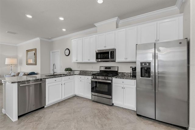 2712 STARWOOD COURT, Bradenton, FL 34211