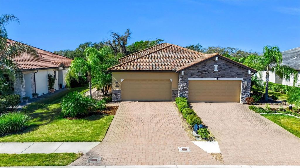 2712 STARWOOD COURT, Bradenton, FL 34211