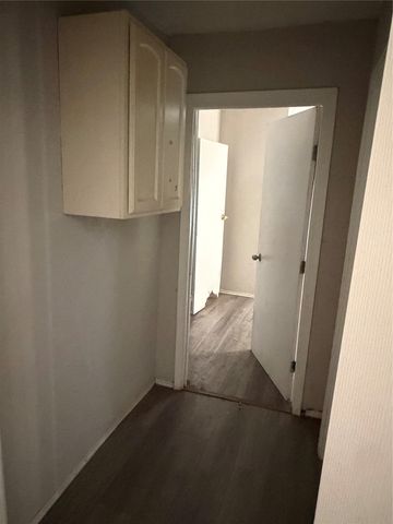 2738 Lawrence Street, Dallas, TX 75215