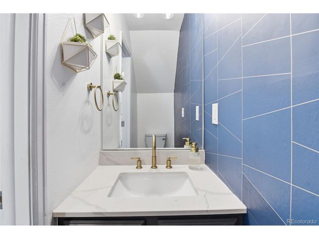 1693 Carr St D, Lakewood, CO 80214