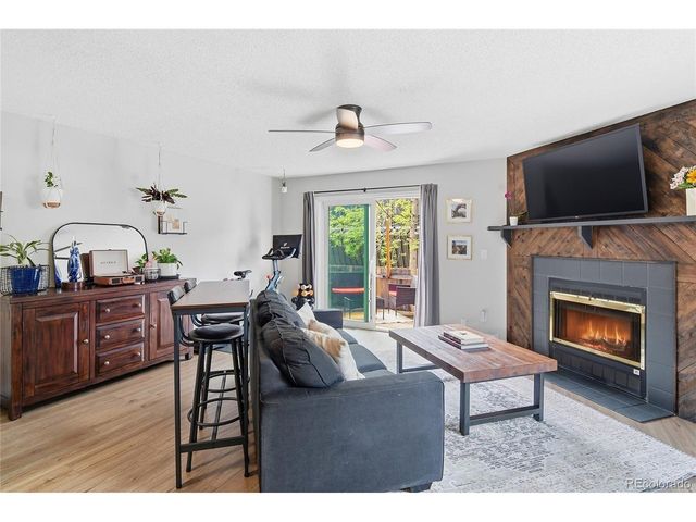 1693 Carr St D, Lakewood, CO 80214