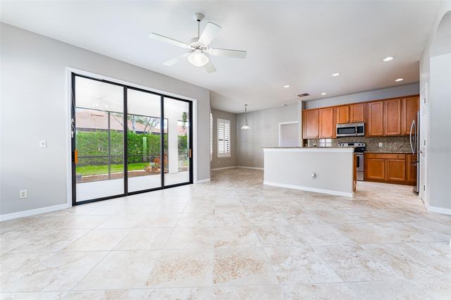 304 SILVER FALLS DRIVE, Apollo Beach, FL 33572