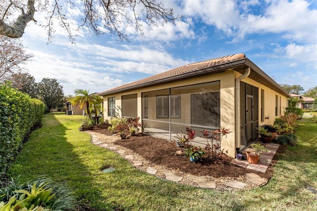 304 SILVER FALLS DRIVE, Apollo Beach, FL 33572