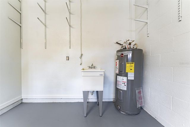 304 SILVER FALLS DRIVE, Apollo Beach, FL 33572