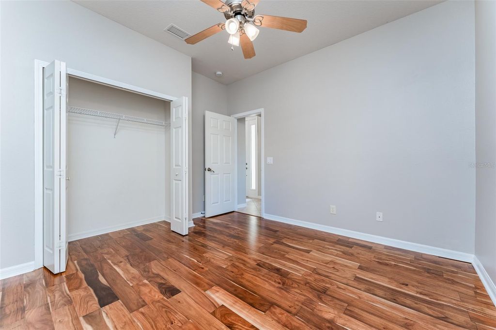 Image 32 of property listing at 304 SILVER FALLS DRIVE, Apollo Beach, FL 33572