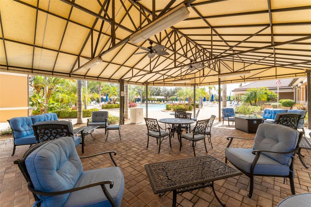 Image 55 of property listing at 304 SILVER FALLS DRIVE, Apollo Beach, FL 33572