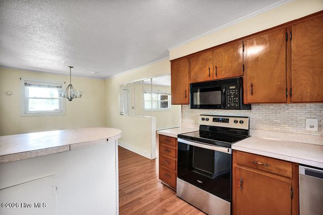 104 Carolina Avenue, Leland, NC 28451