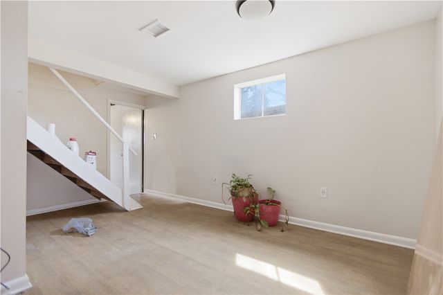 64 Harmon Creek Rd, Smith, PA 15021