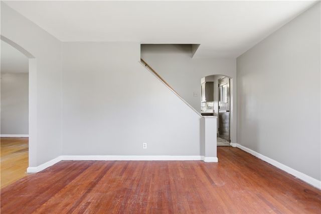 64 Harmon Creek Rd, Smith, PA 15021
