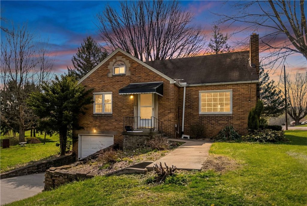 64 Harmon Creek Rd, Smith, PA 15021
