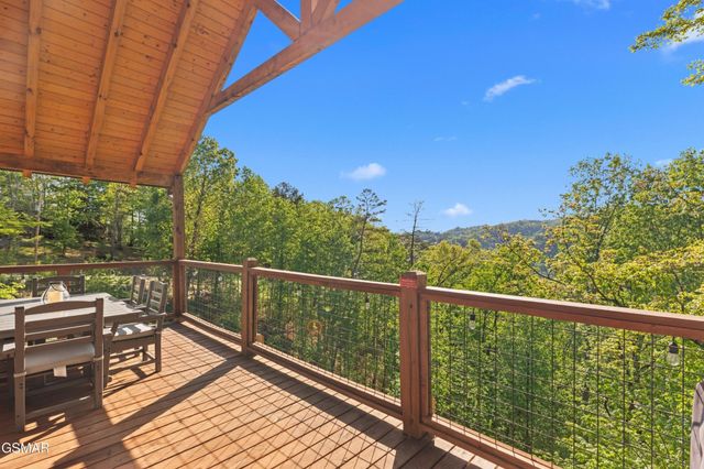 2624 Overholt Trail, Sevierville, TN 37862