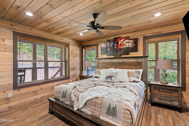 2624 Overholt Trail, Sevierville, TN 37862