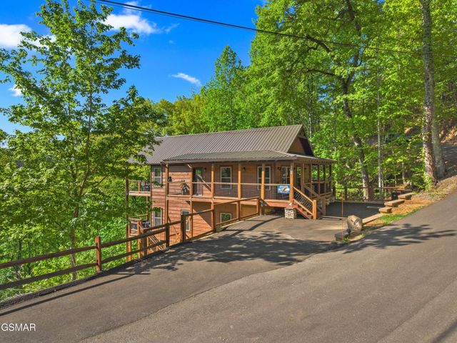 2624 Overholt Trail, Sevierville, TN 37862