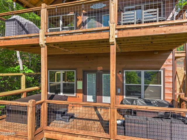 2624 Overholt Trail, Sevierville, TN 37862