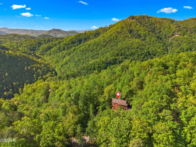 2624 Overholt Trail, Sevierville, TN 37862