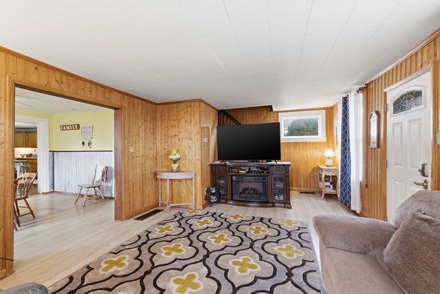 25 E League St, Norwalk, OH 44857