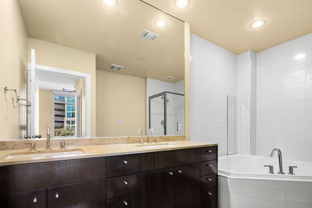 2323 N Houston Street 310, Dallas, TX 75219