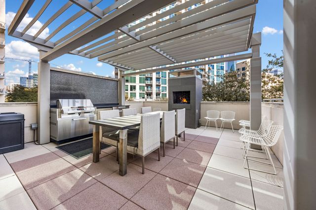 2323 N Houston Street 310, Dallas, TX 75219