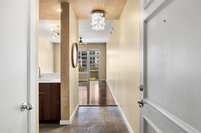 2323 N Houston Street 310, Dallas, TX 75219