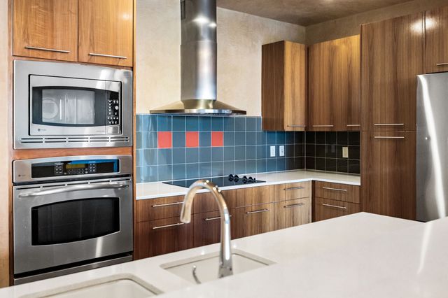 2323 N Houston Street 310, Dallas, TX 75219