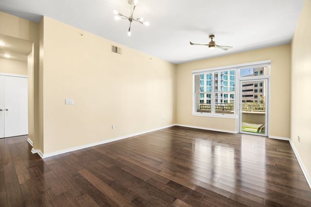 2323 N Houston Street 310, Dallas, TX 75219