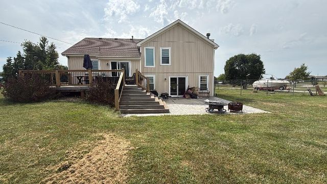 15200 Roger Road, Leavenworth, KS 66048
