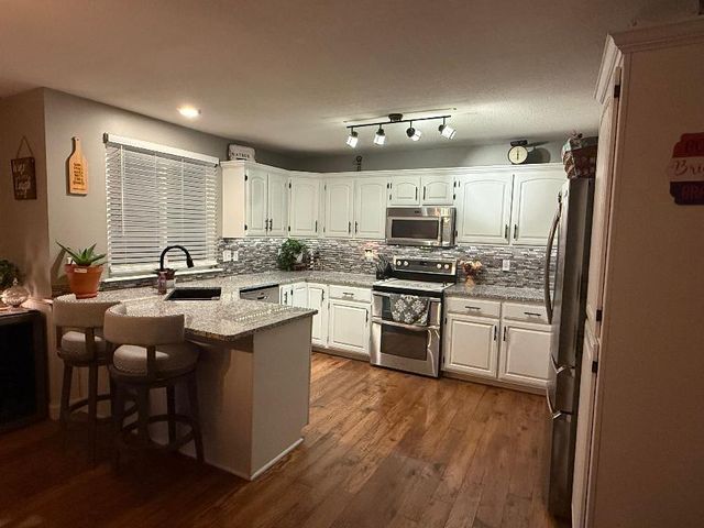 15200 Roger Road, Leavenworth, KS 66048