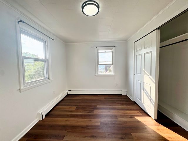 9005 DURHAM AVE, North Bergen, NJ 07047
