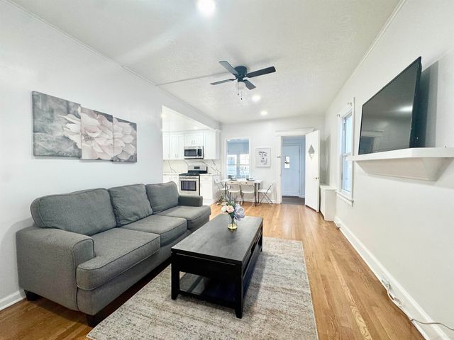 9005 DURHAM AVE, North Bergen, NJ 07047
