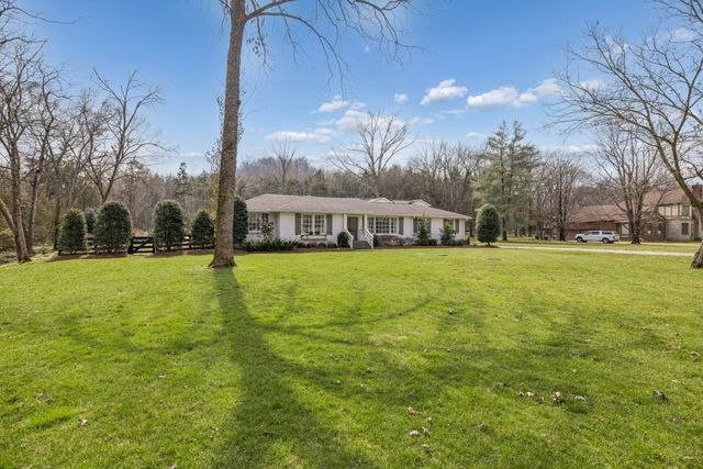 2151 Hillsboro Valley Rd, Brentwood, TN 37027