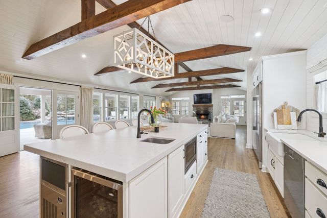 2151 Hillsboro Valley Rd, Brentwood, TN 37027