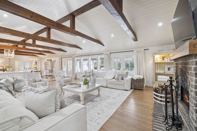 2151 Hillsboro Valley Rd, Brentwood, TN 37027