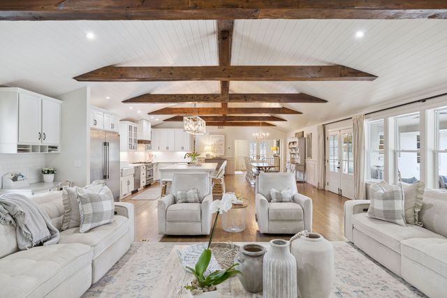 2151 Hillsboro Valley Rd, Brentwood, TN 37027