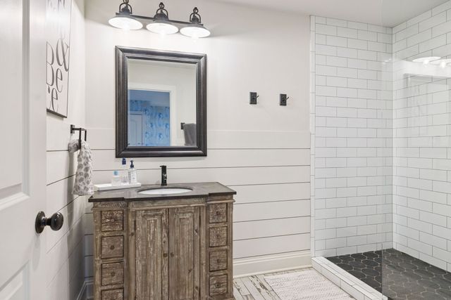 2151 Hillsboro Valley Rd, Brentwood, TN 37027