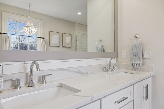 2151 Hillsboro Valley Rd, Brentwood, TN 37027