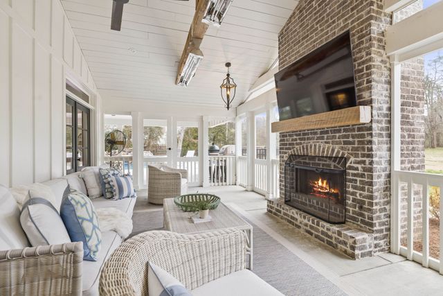 2151 Hillsboro Valley Rd, Brentwood, TN 37027