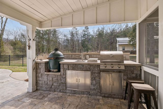 2151 Hillsboro Valley Rd, Brentwood, TN 37027