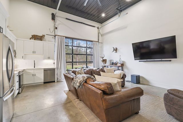 2151 Hillsboro Valley Rd, Brentwood, TN 37027