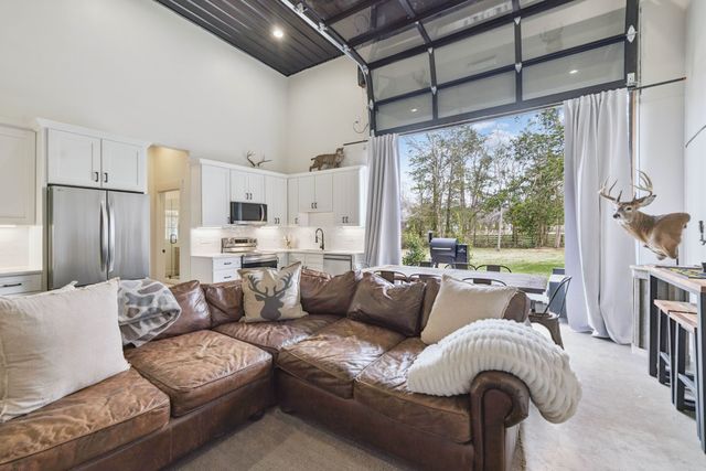 2151 Hillsboro Valley Rd, Brentwood, TN 37027