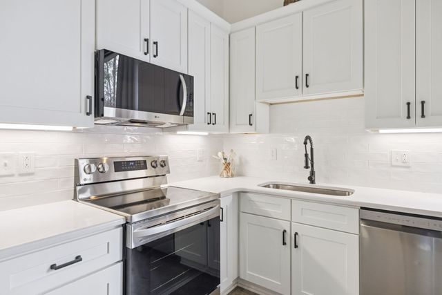 2151 Hillsboro Valley Rd, Brentwood, TN 37027