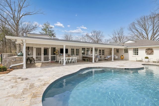 2151 Hillsboro Valley Rd, Brentwood, TN 37027