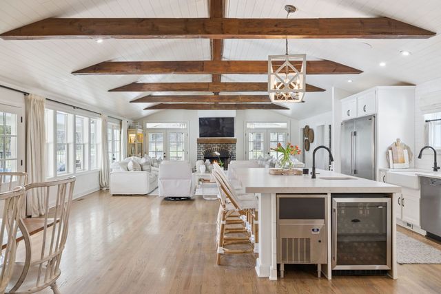 2151 Hillsboro Valley Rd, Brentwood, TN 37027