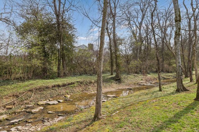 2151 Hillsboro Valley Rd, Brentwood, TN 37027