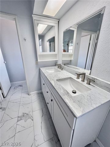 4736 Obannon Drive D, Las Vegas, NV 89102