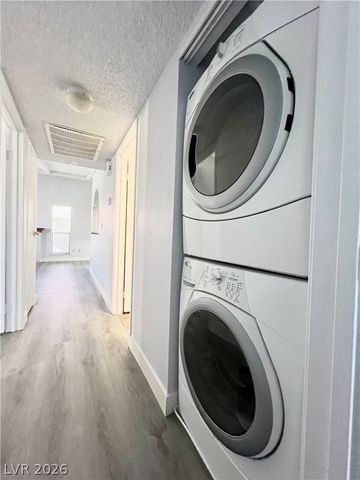 4736 Obannon Drive D, Las Vegas, NV 89102