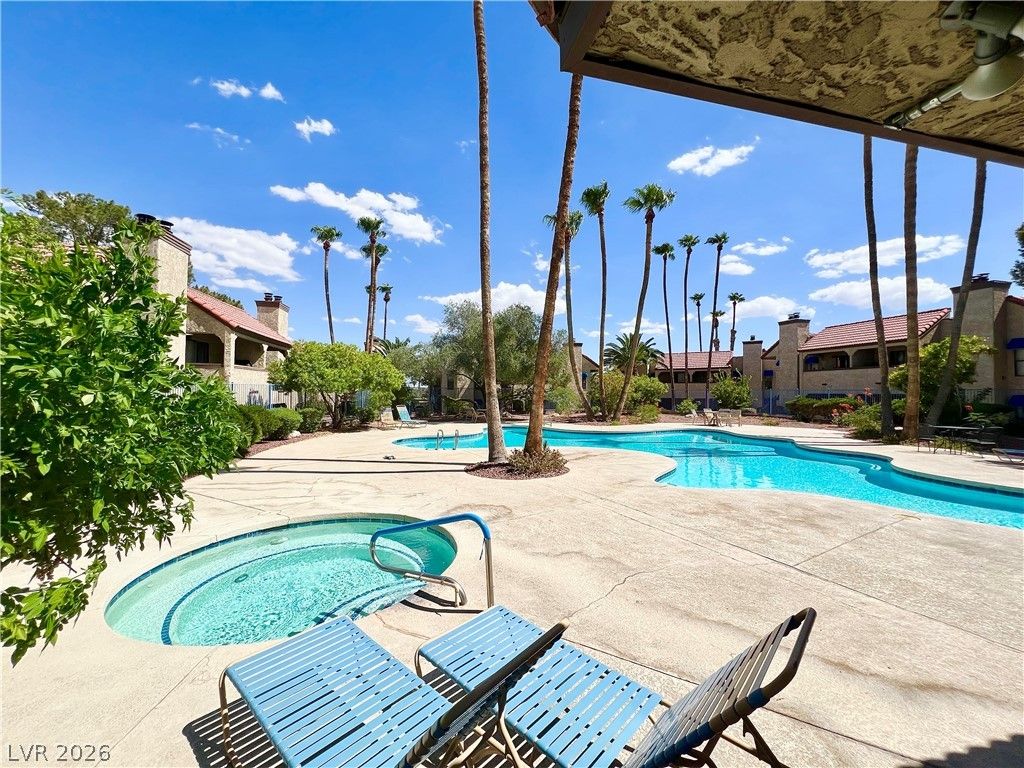 4736 Obannon Drive D, Las Vegas, NV 89102