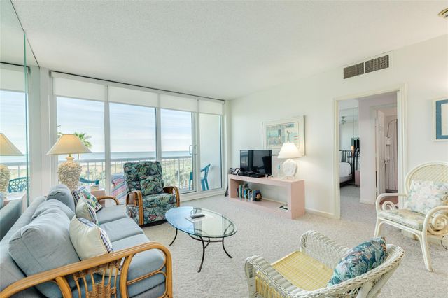 1401 E Beach Drive 212, Galveston, TX 77550